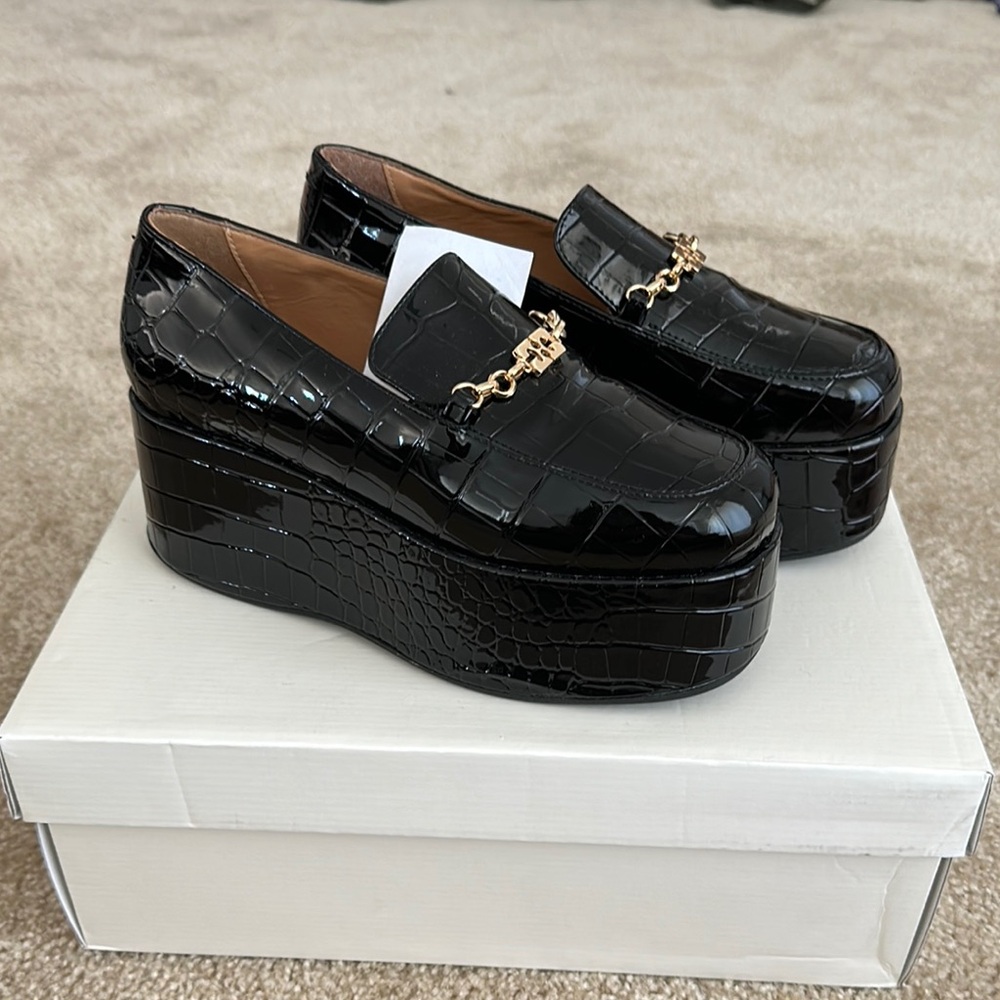 ❌ SOLD GANNI Black Croc-Embossed Platform Loafers